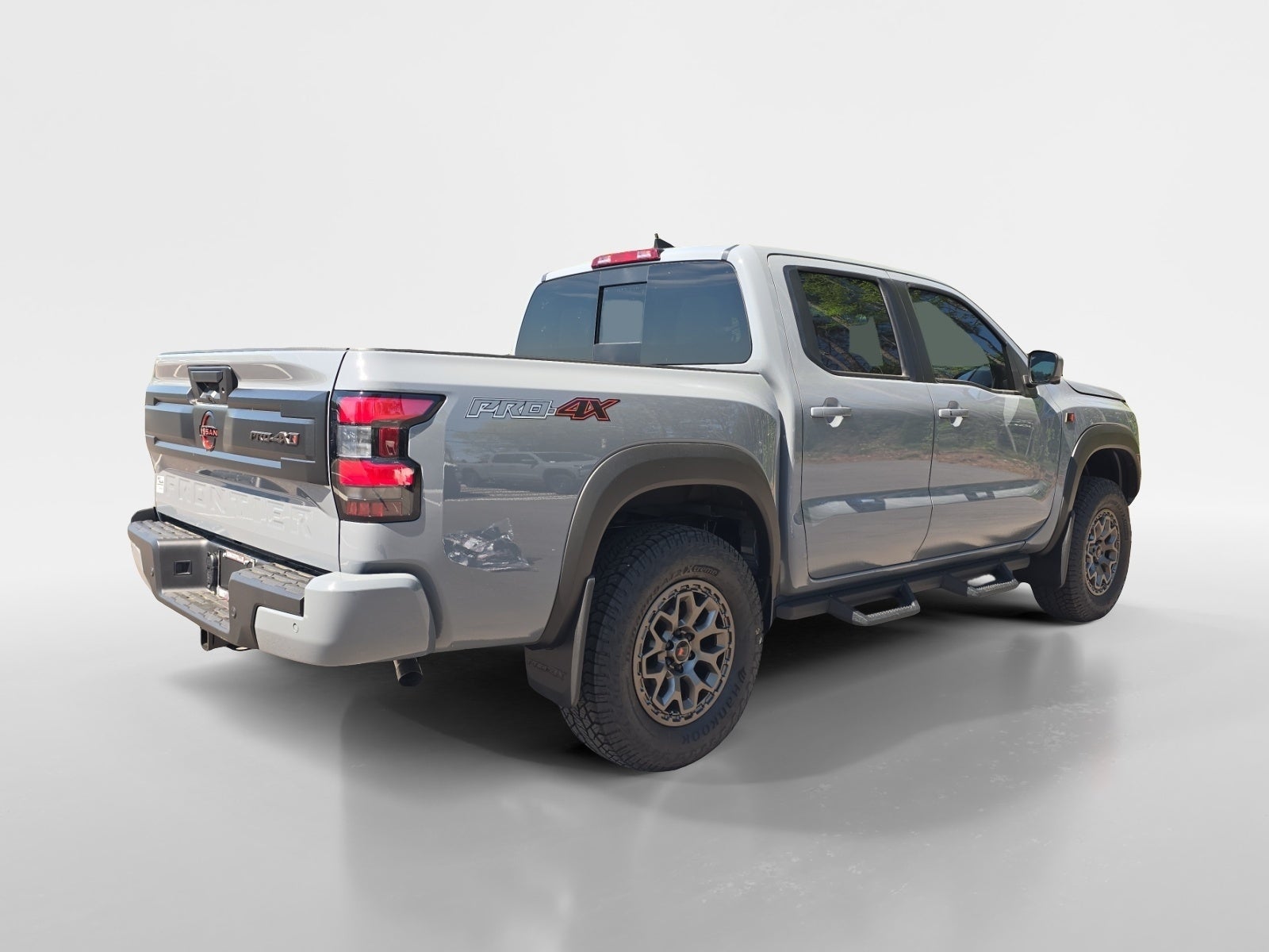 2026 Nissan Frontier PRO-4X w/R Package