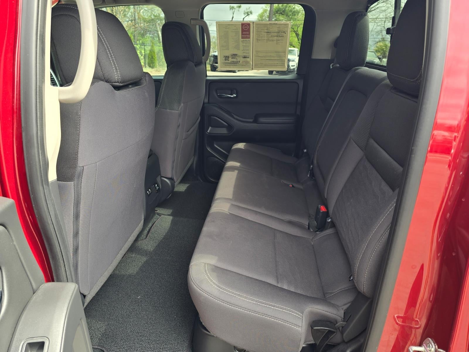 2024 Nissan Frontier SV