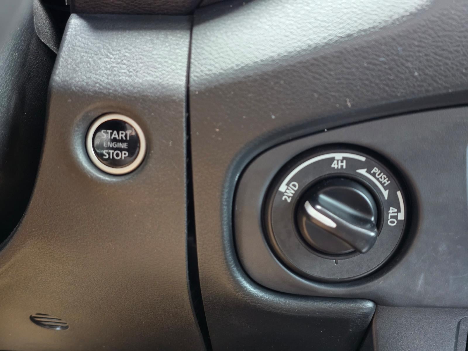 2024 Nissan Frontier SV