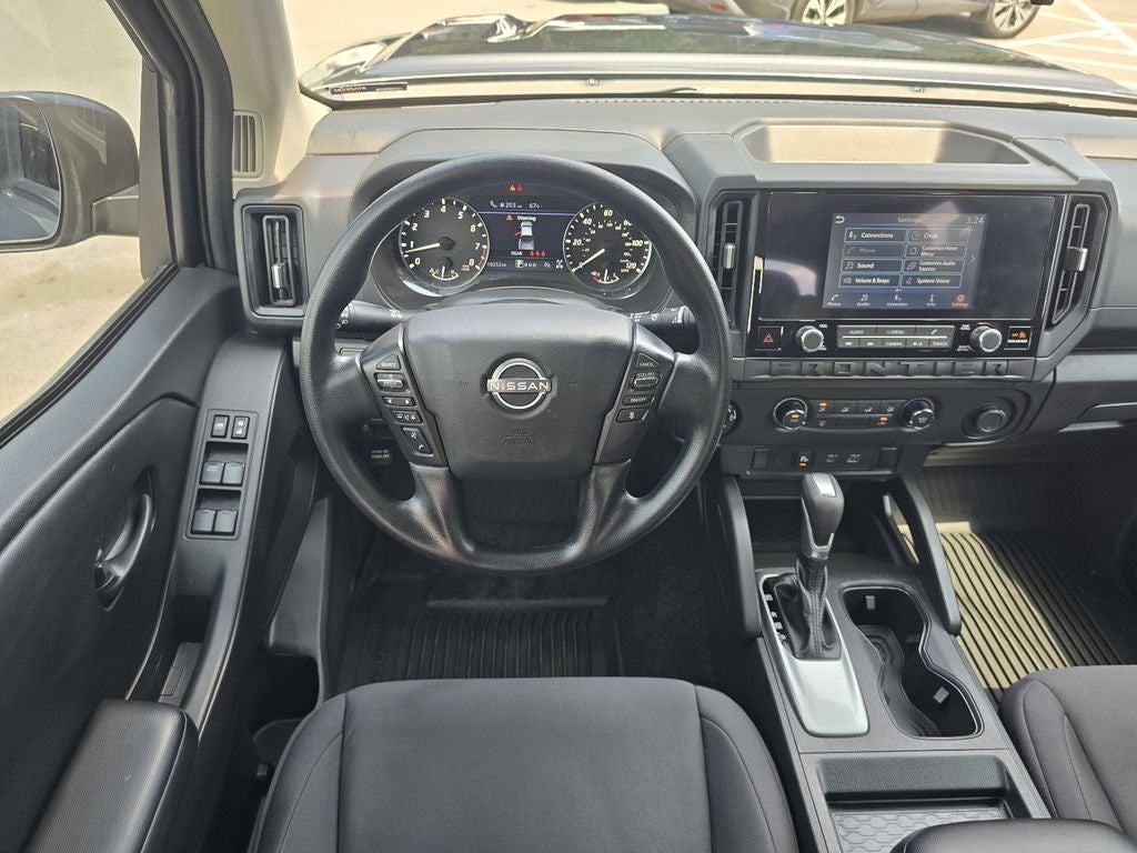 2025 Nissan Frontier S