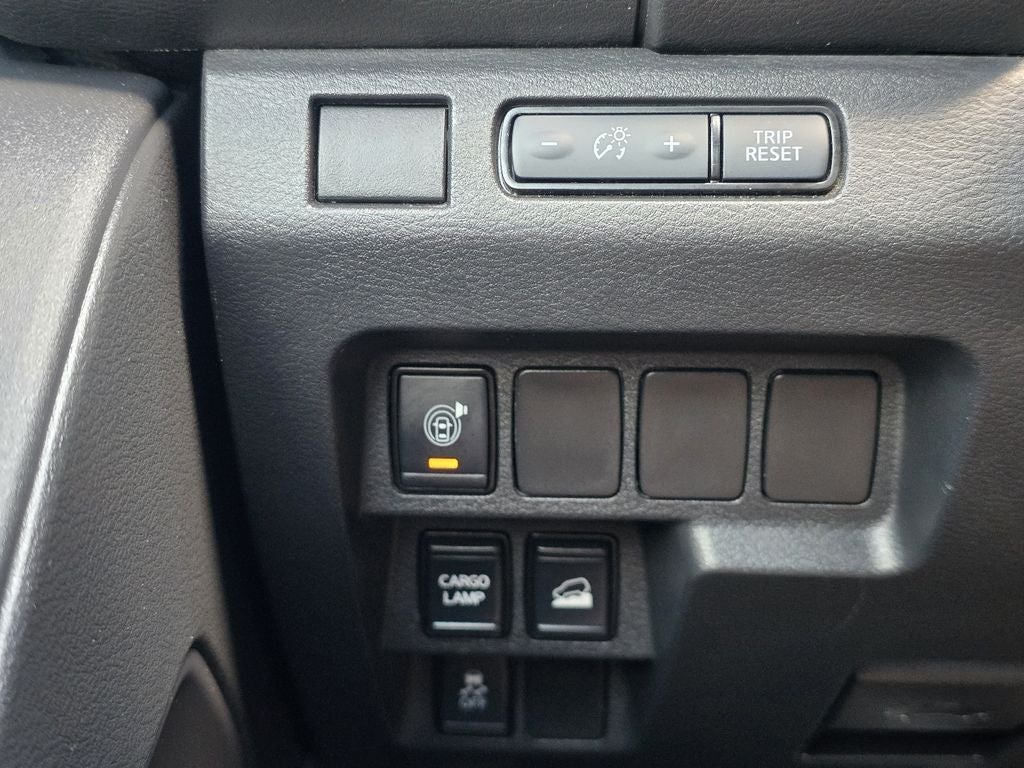 2025 Nissan Frontier S