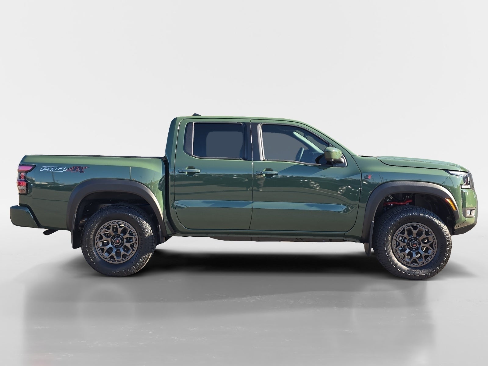 2026 Nissan Frontier PRO-4X w/R Package