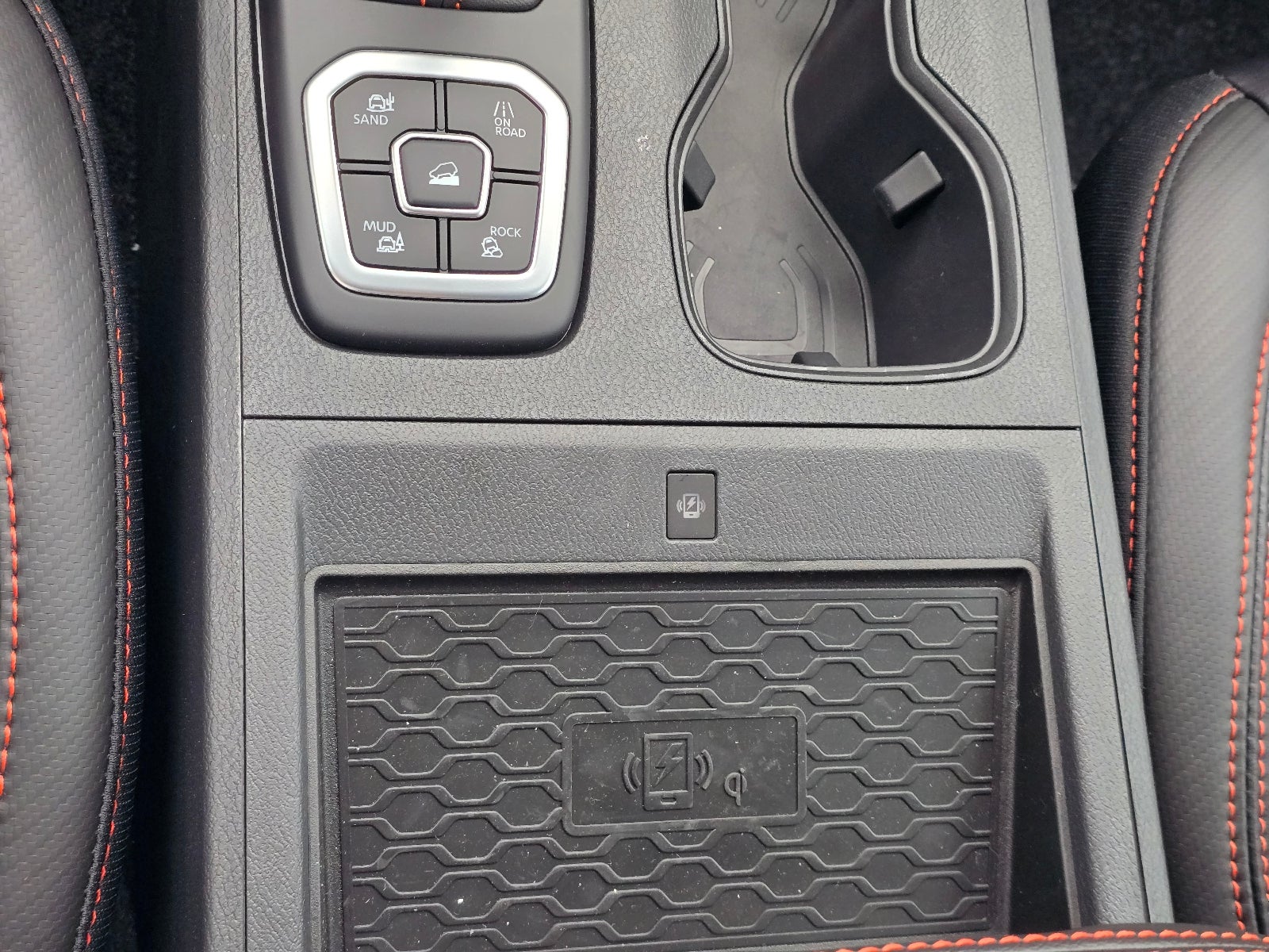 2026 Nissan Frontier PRO-4X w/R Package