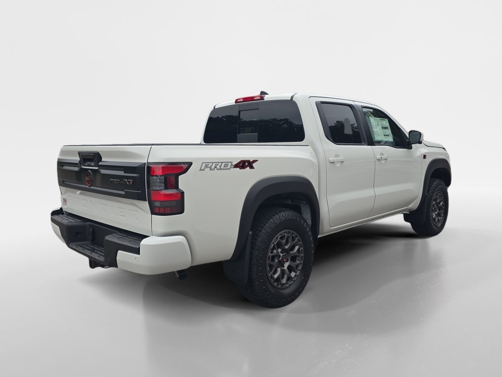 2026 Nissan Frontier PRO-4X w/R Package