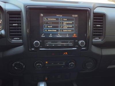 2022 Nissan Frontier S