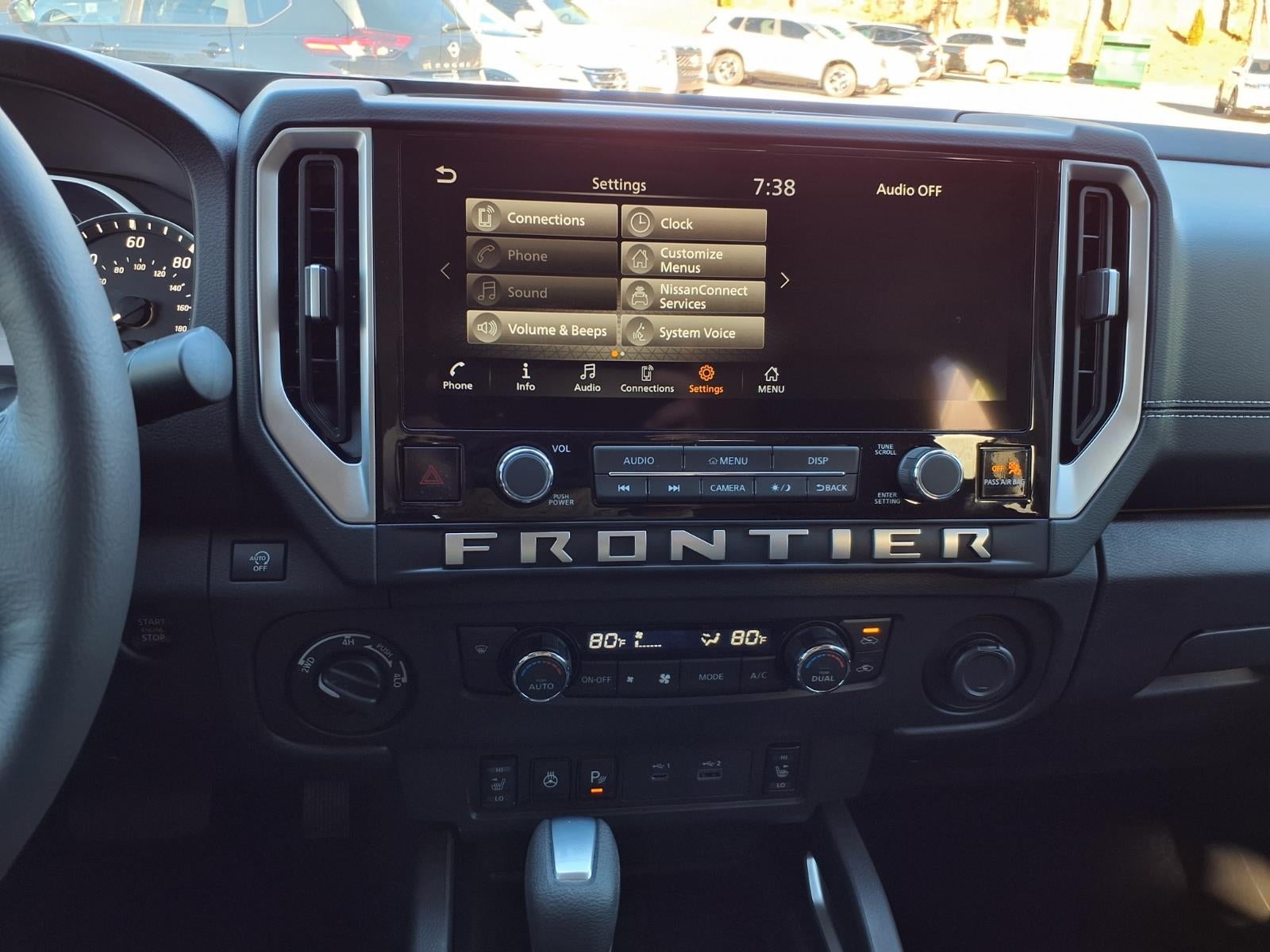 2026 Nissan Frontier SV