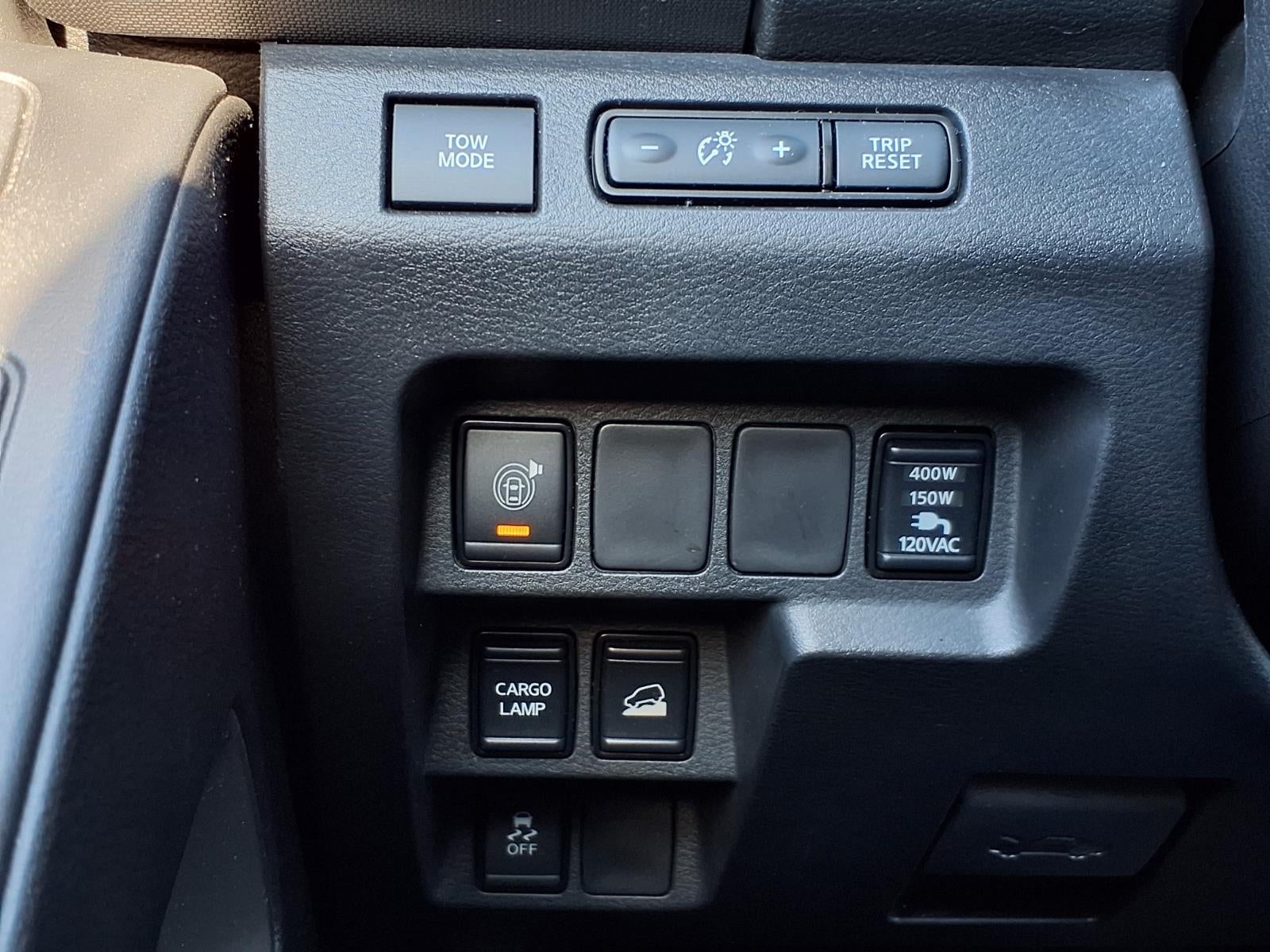 2023 Nissan Frontier SV