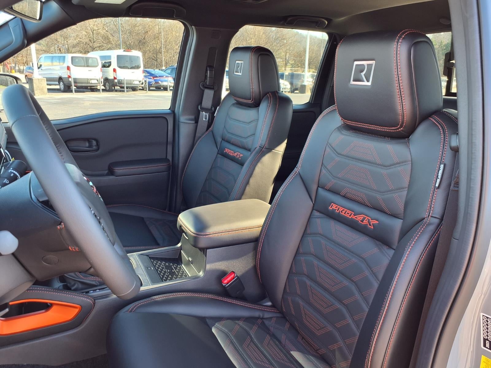 2026 Nissan Frontier PRO-4X w/R Package