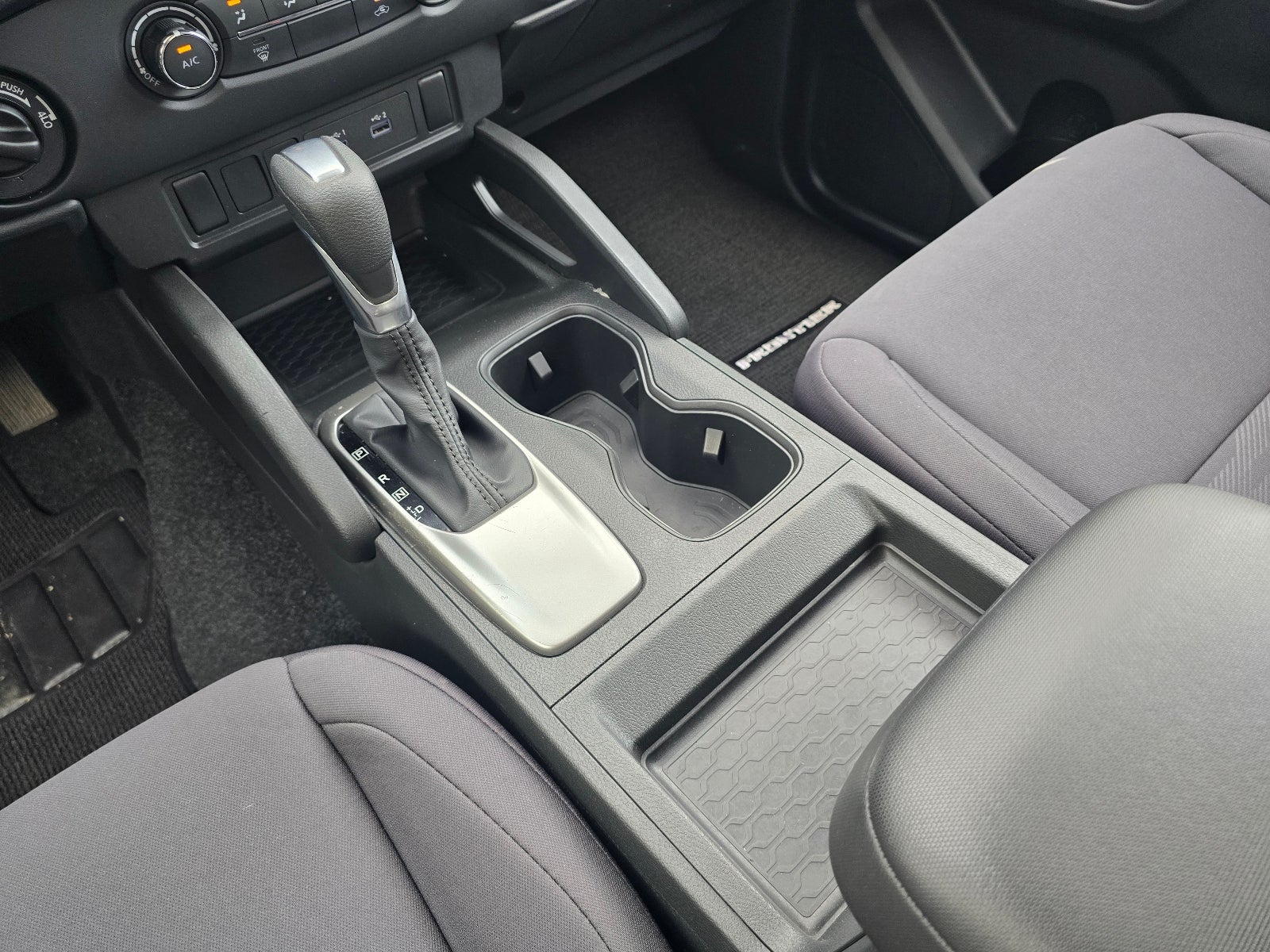 2024 Nissan Frontier S