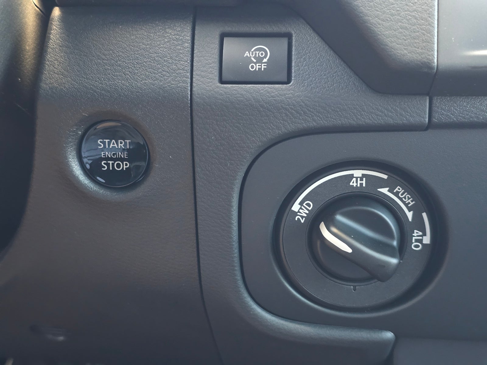 2026 Nissan Frontier PRO-4X w/R Package