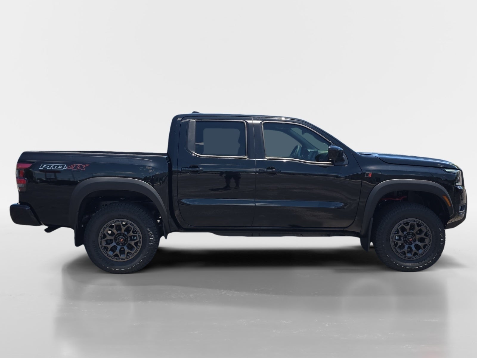 2026 Nissan Frontier PRO-4X w/R Package