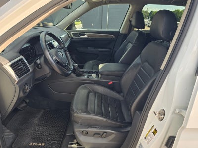 2018 Volkswagen Atlas 3.6L V6 SEL Premium