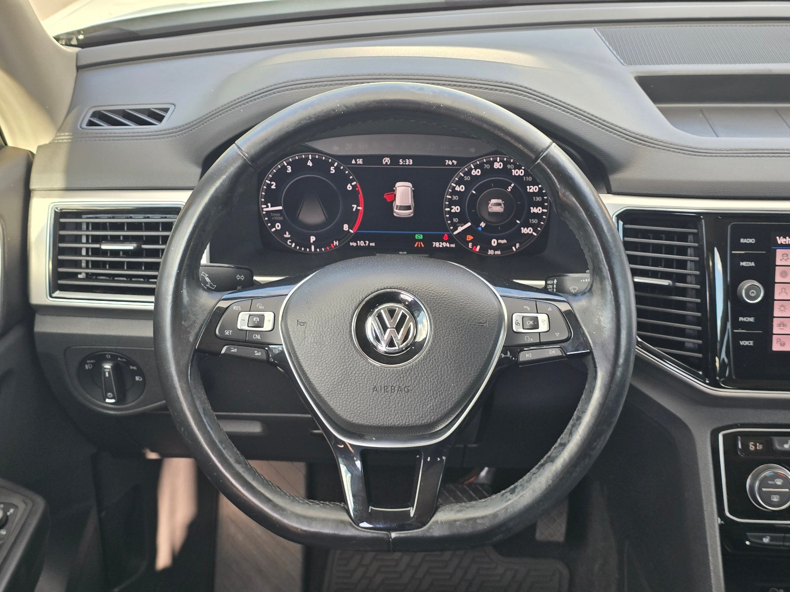 2018 Volkswagen Atlas 3.6L V6 SEL Premium