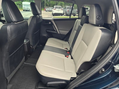 2017 Toyota RAV4 Platinum