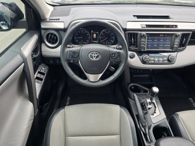 2017 Toyota RAV4 Platinum