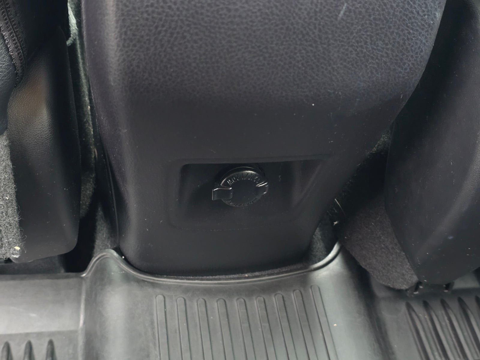 2017 Toyota RAV4 Platinum