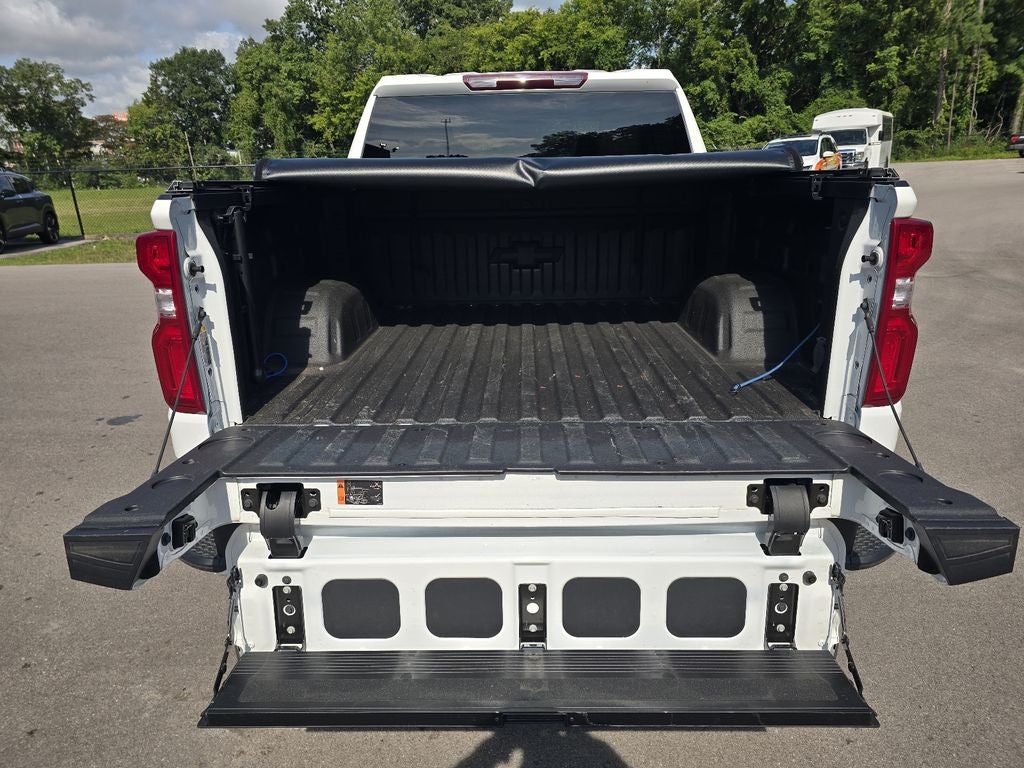 2024 Chevrolet Silverado RST