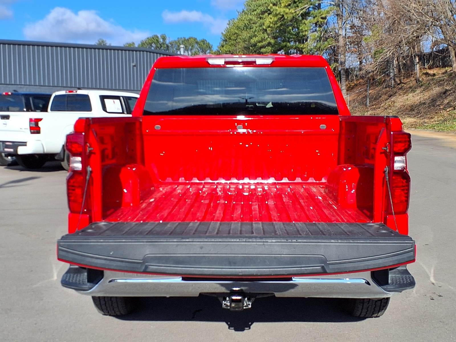 2025 Chevrolet Silverado LT