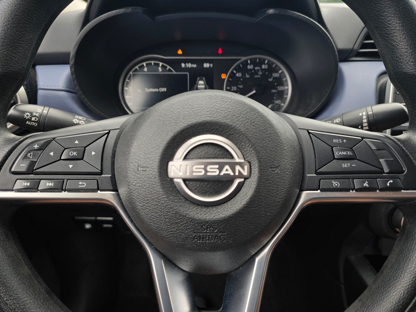 2024 Nissan Versa SV