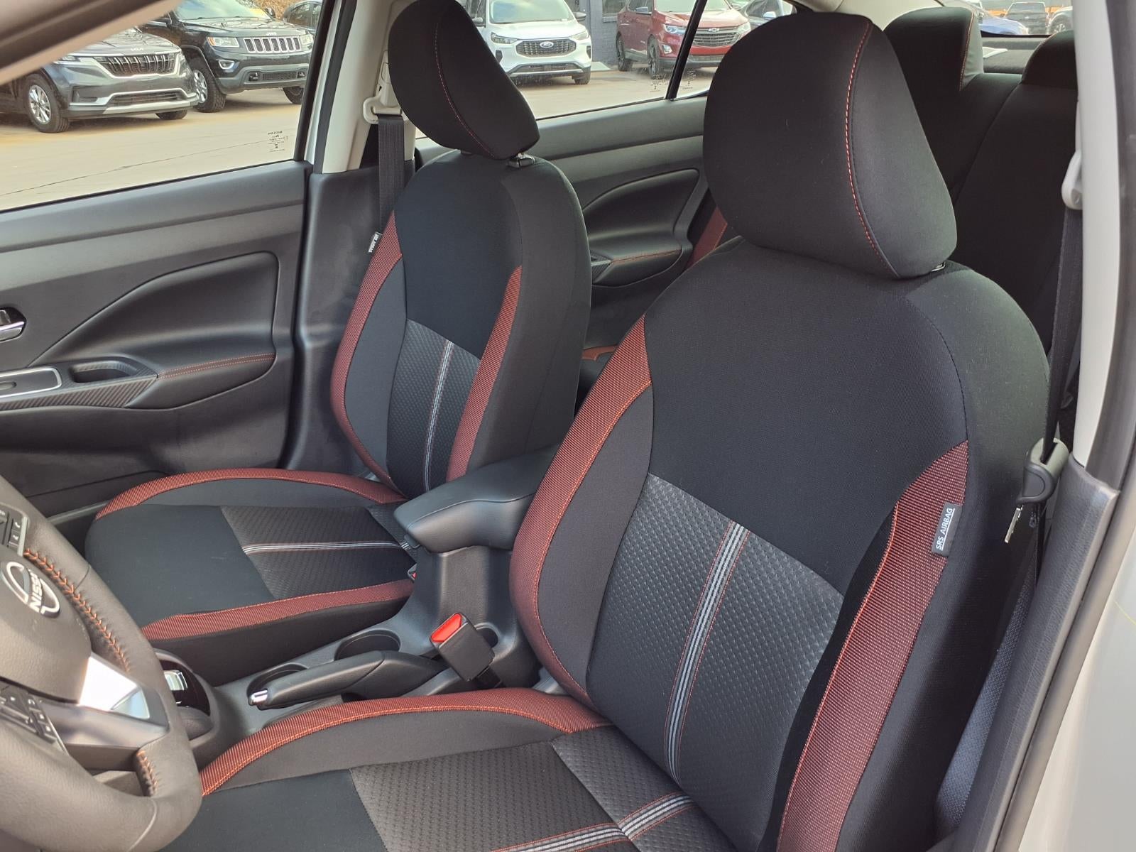 2025 Nissan Versa SR