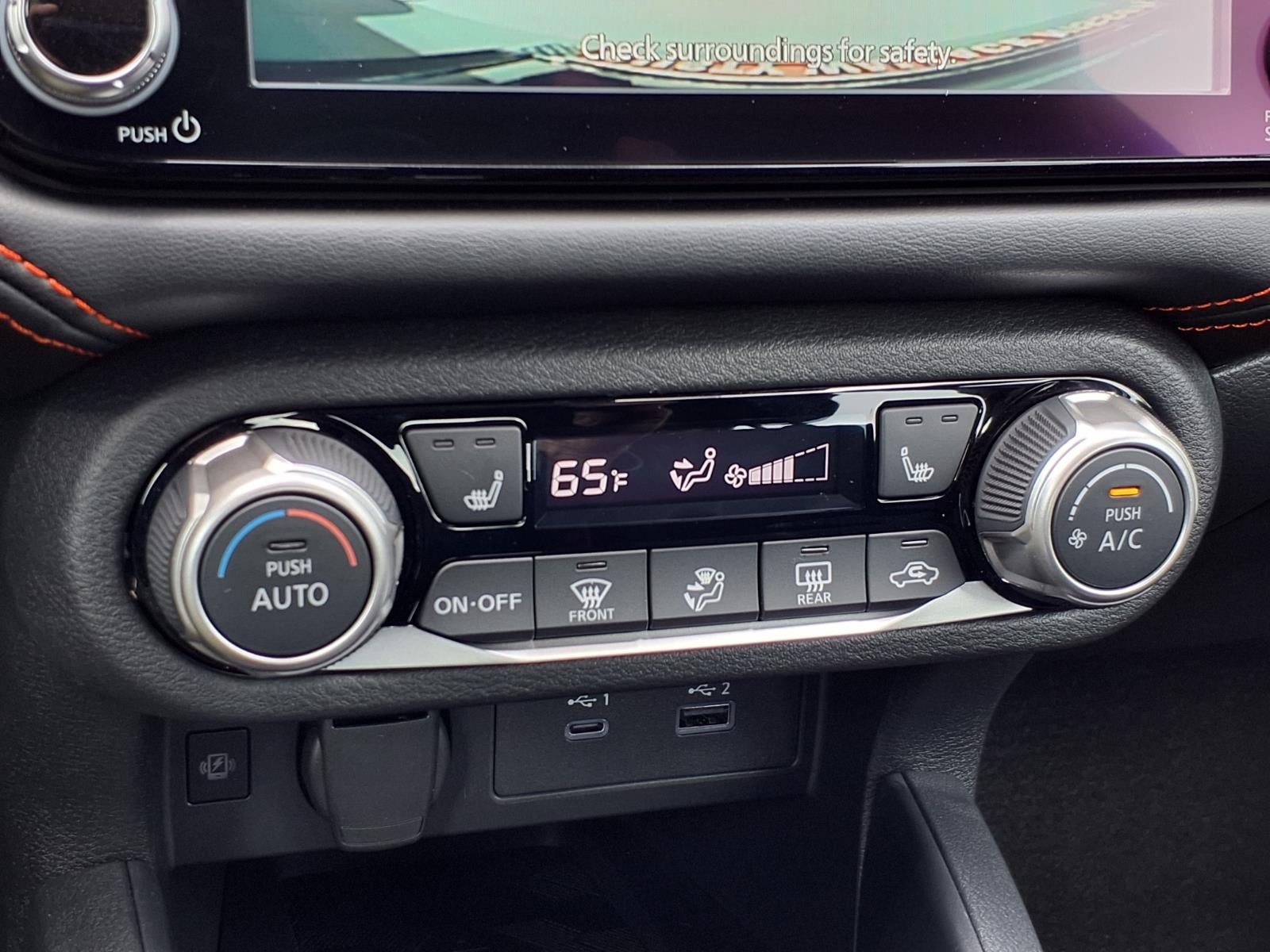 2025 Nissan Versa SR