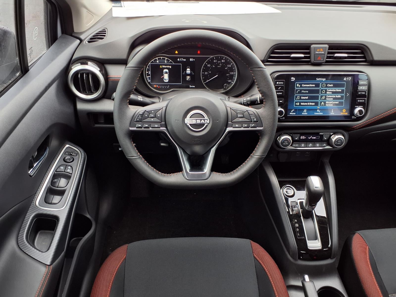 2025 Nissan Versa SR