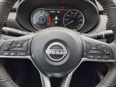 2025 Nissan Versa SR