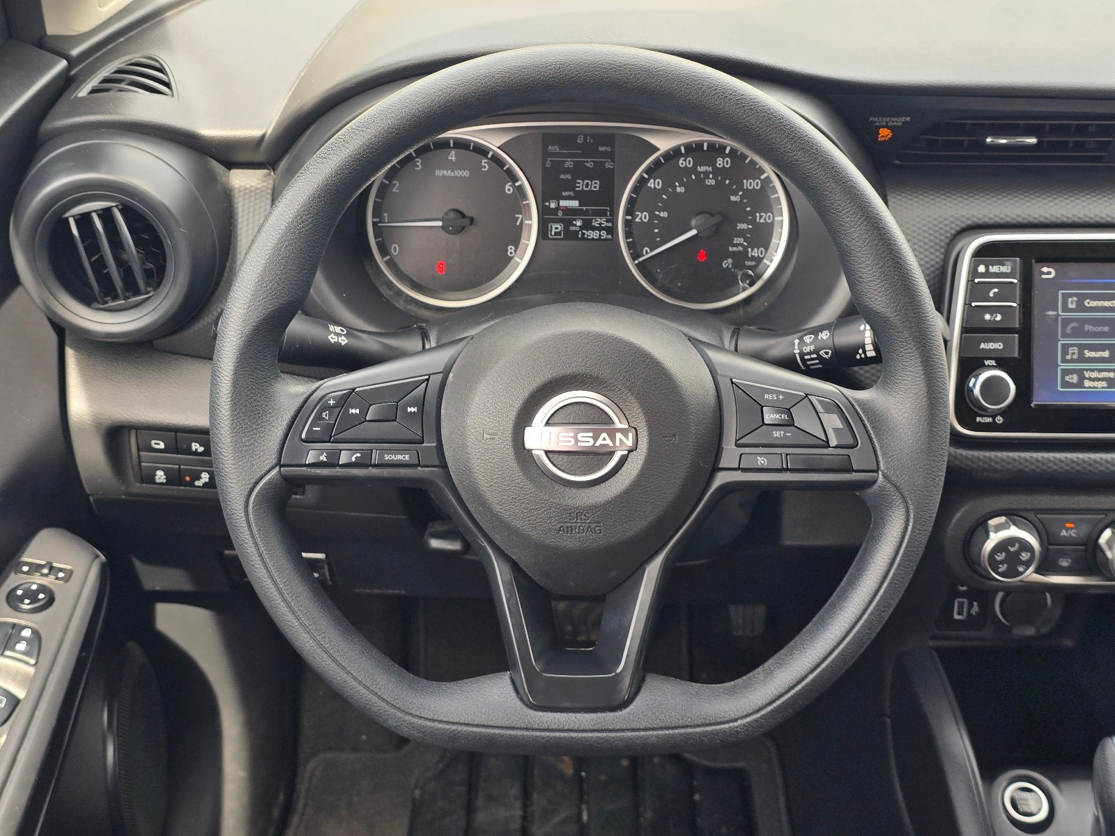 2024 Nissan Kicks S