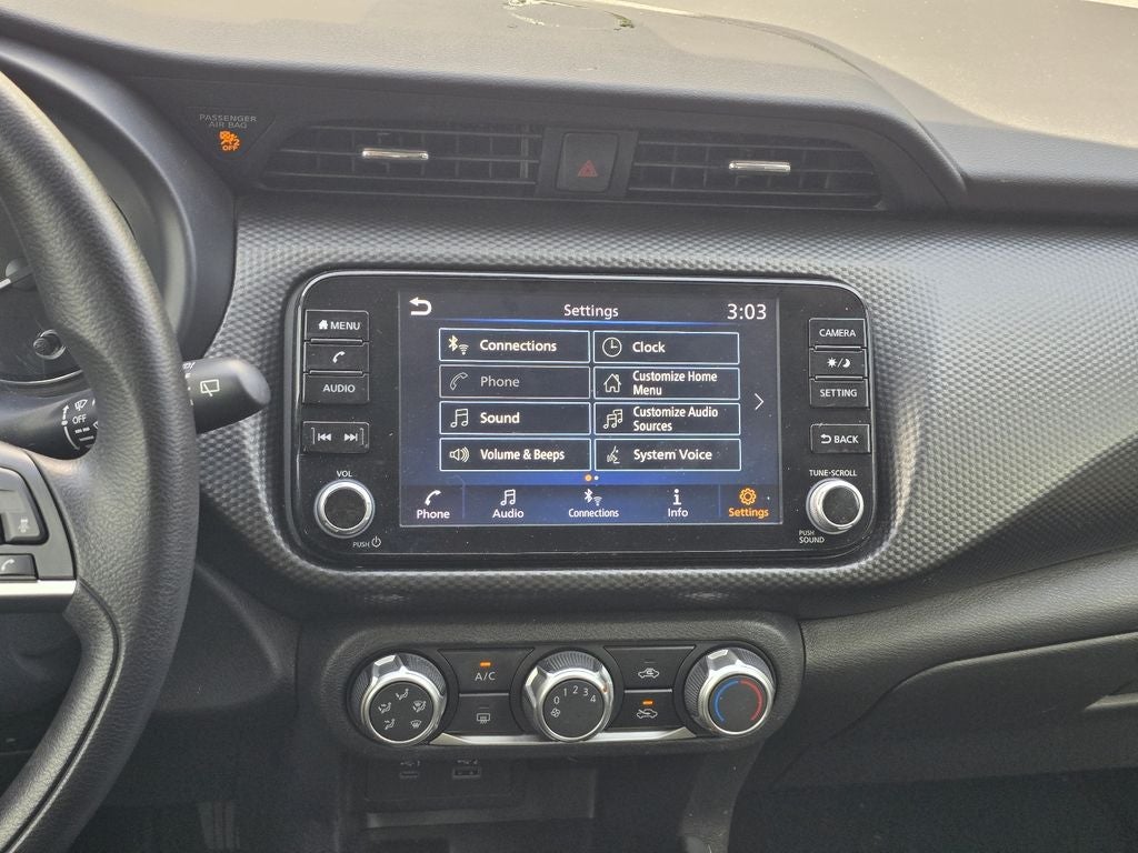 2023 Nissan Kicks SV