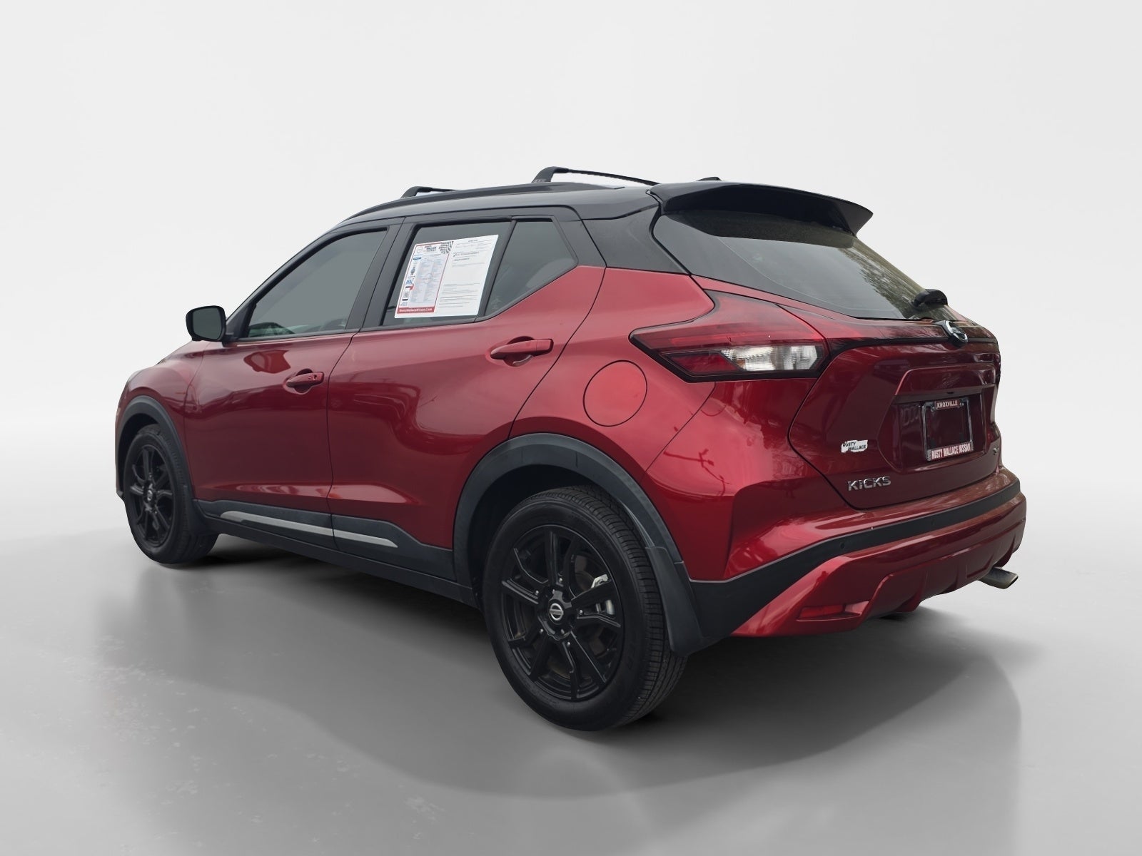 2021 Nissan Kicks SR