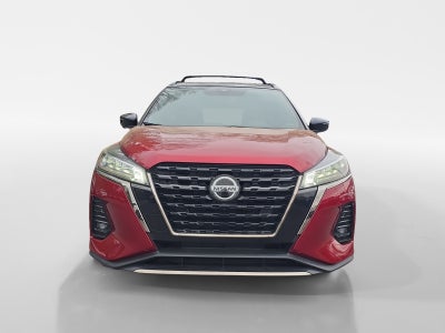 2021 Nissan Kicks SR