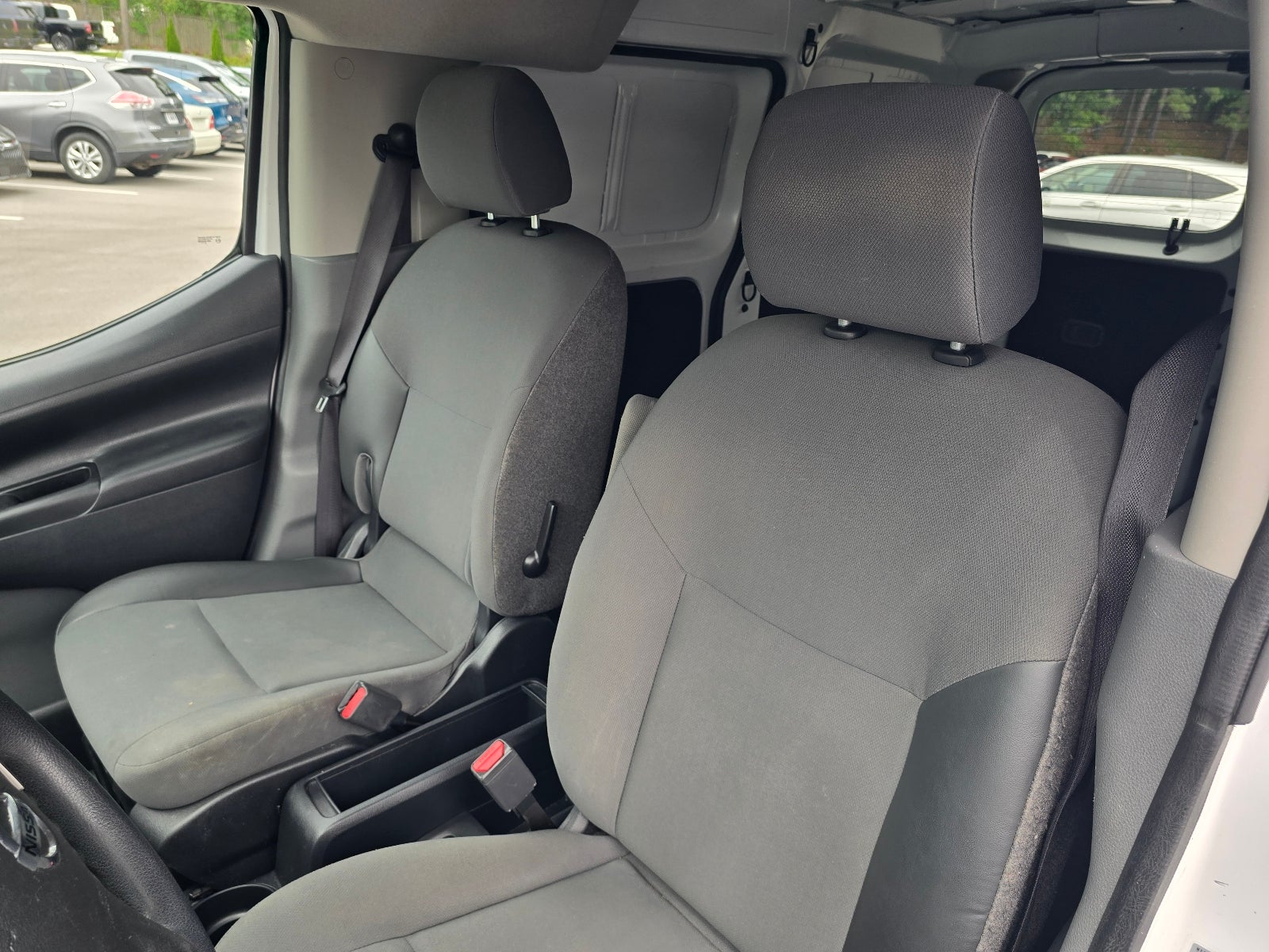 2020 Nissan NV200 SV