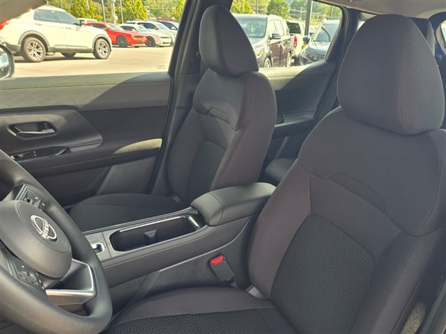 2027 Nissan Kicks S