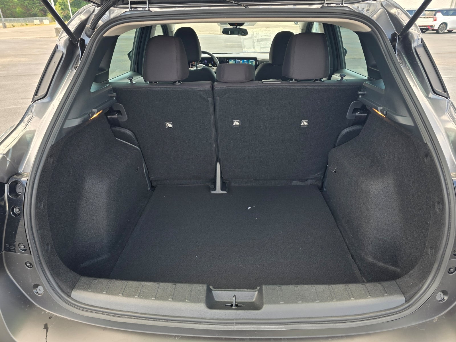 2027 Nissan Kicks S