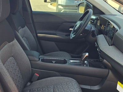 2027 Nissan Kicks SV