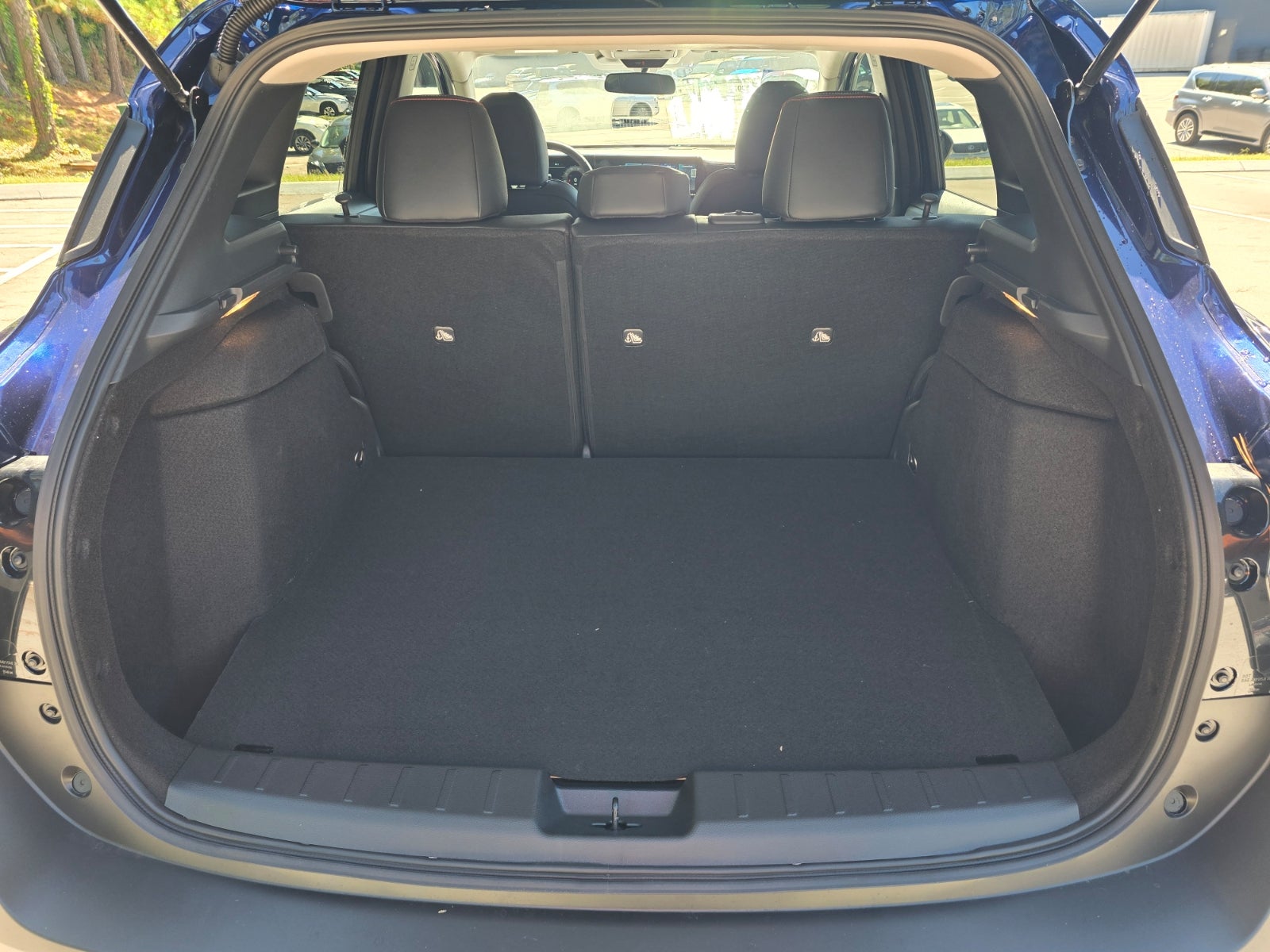 2027 Nissan Kicks SR