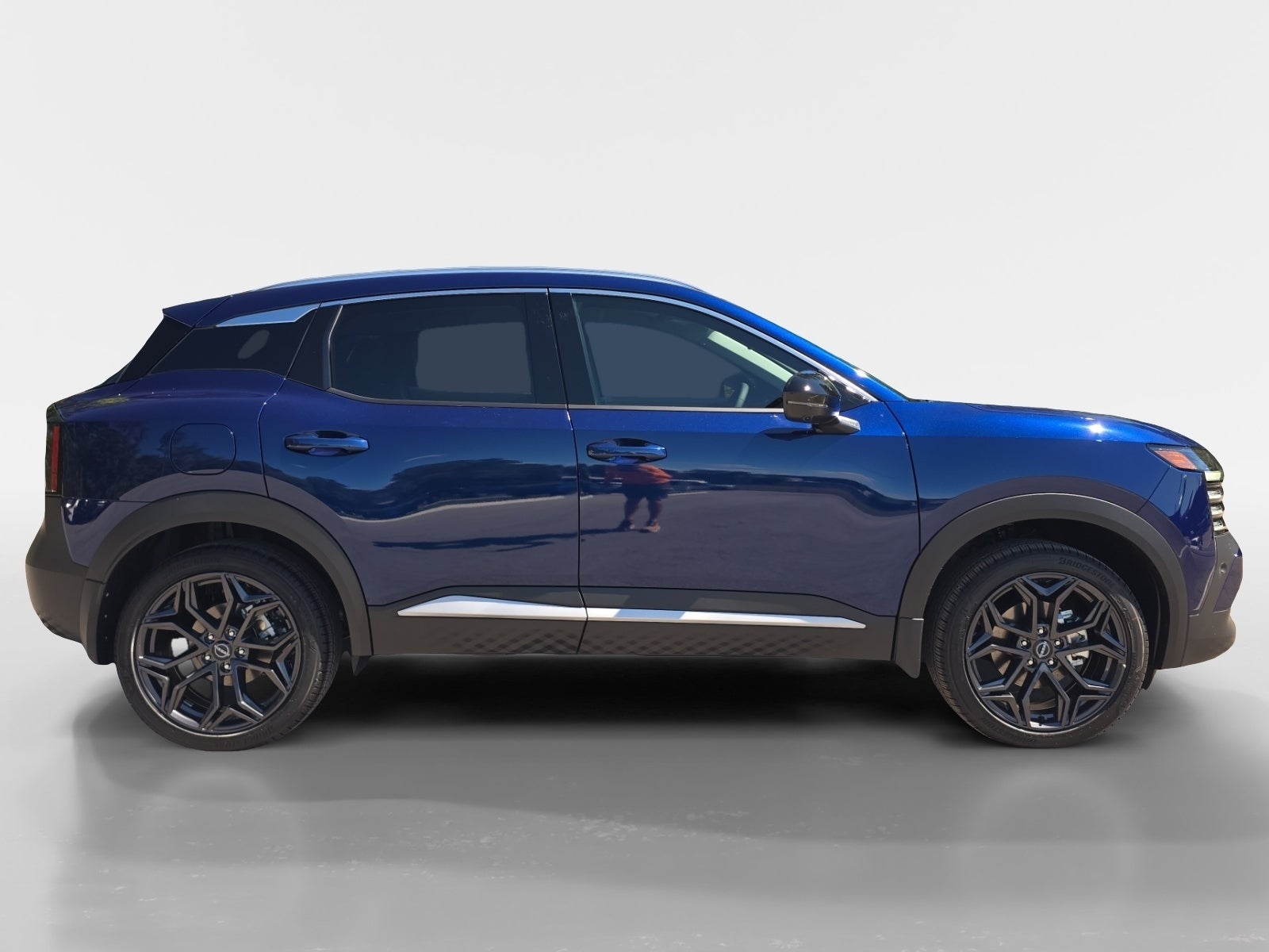 2027 Nissan Kicks SR