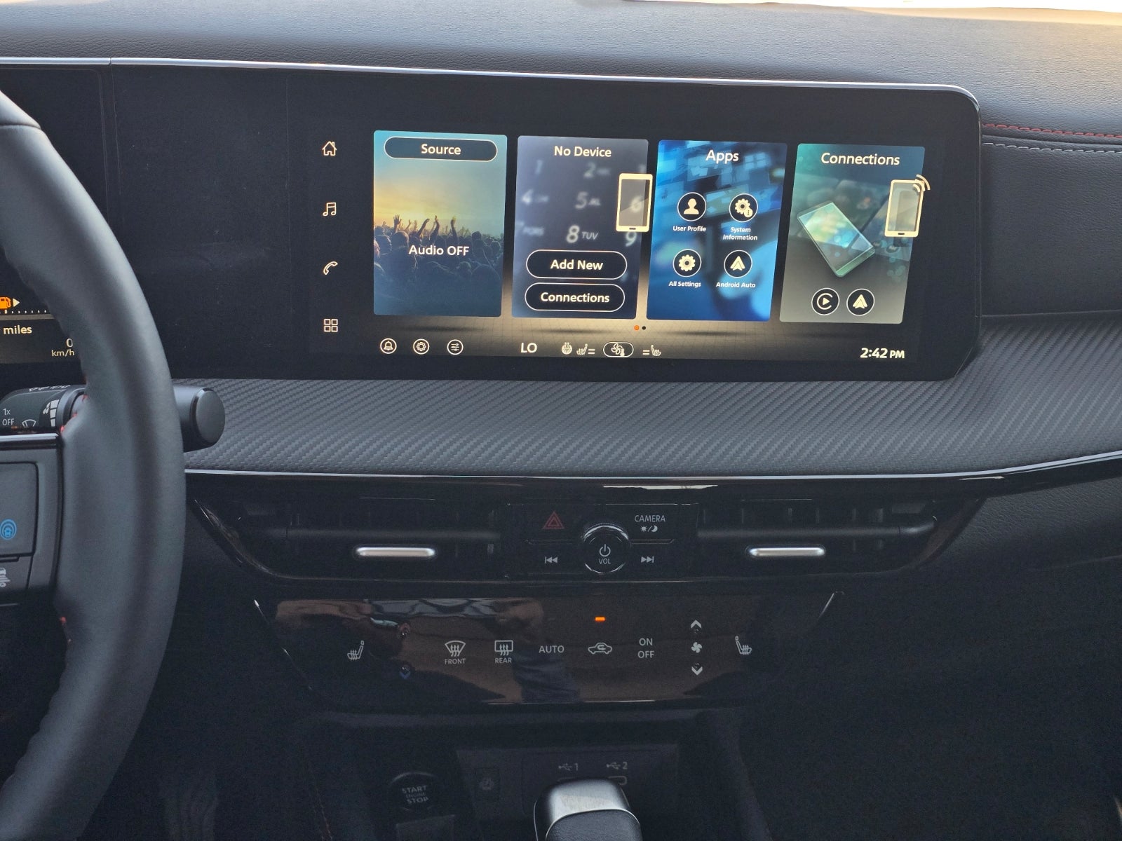 2027 Nissan Kicks SR