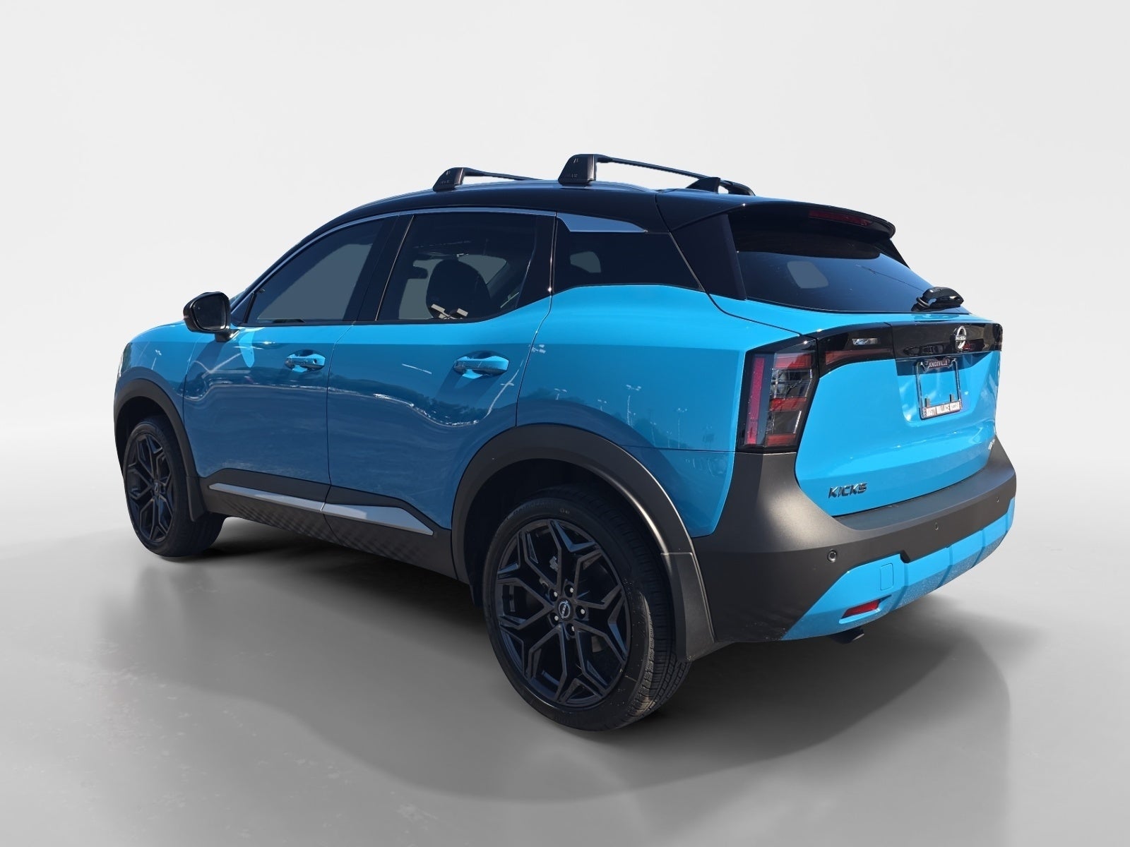 2027 Nissan Kicks SR