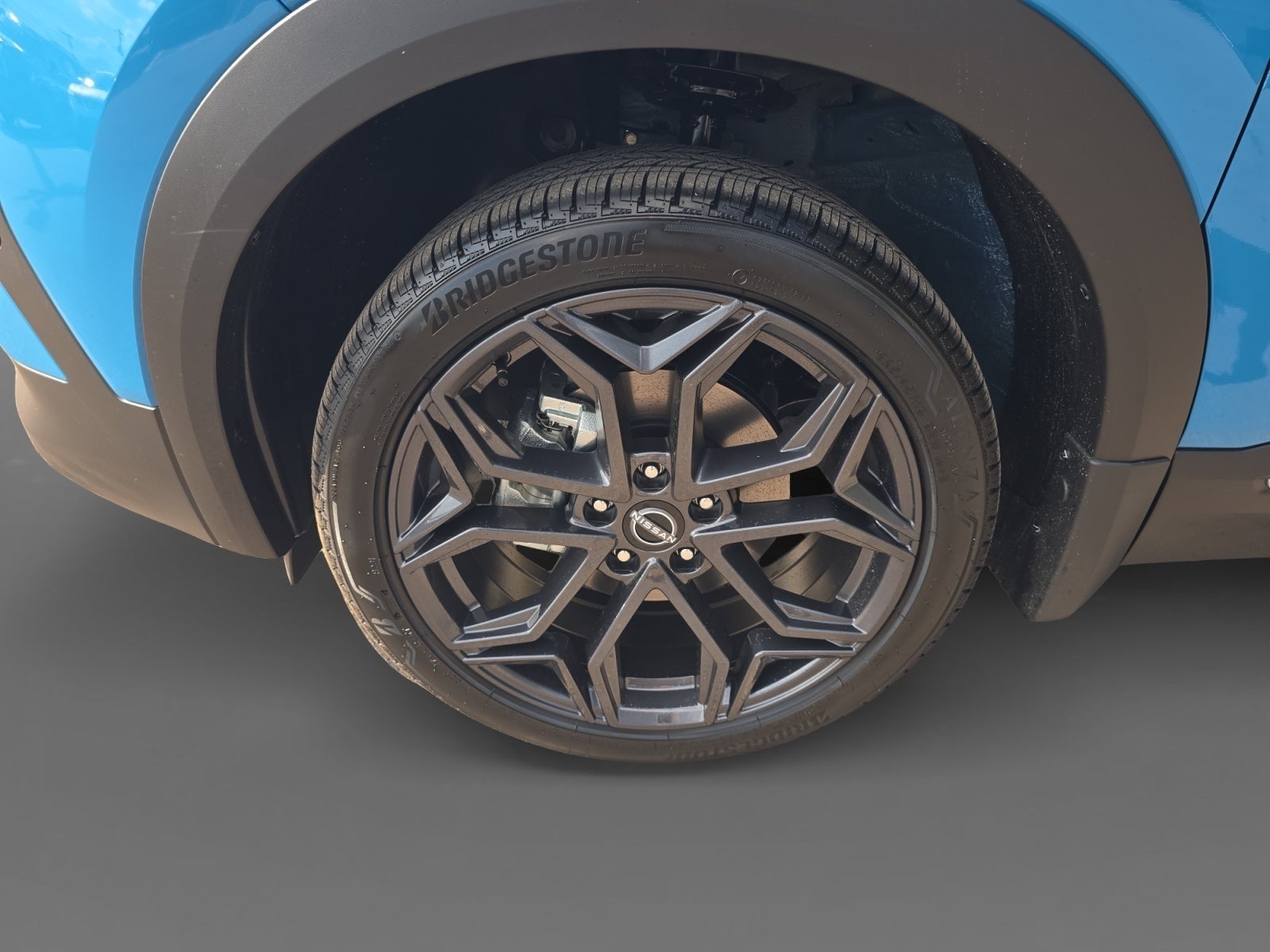 2027 Nissan Kicks SR