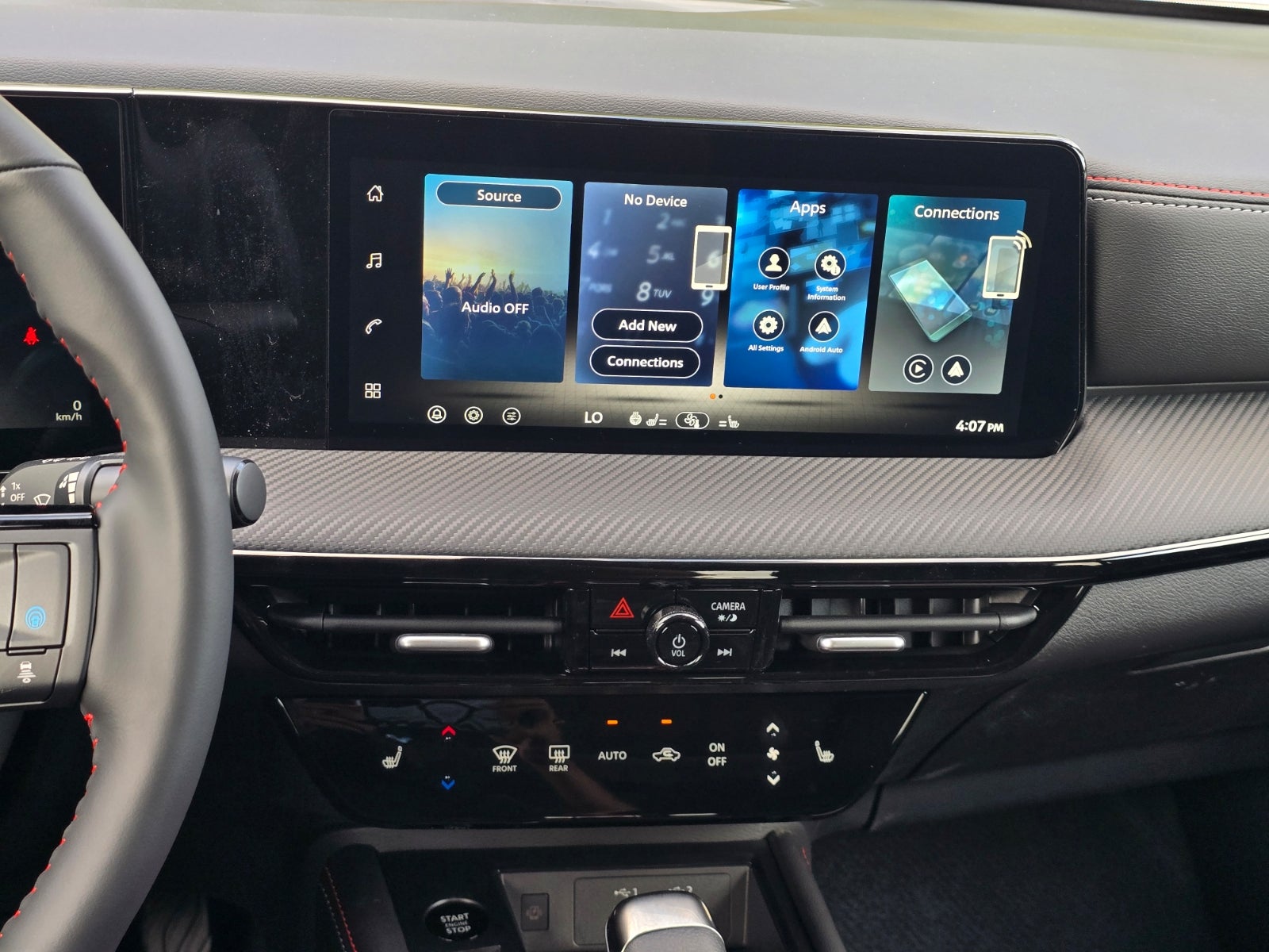 2027 Nissan Kicks SR