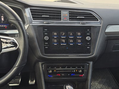 2023 Volkswagen Tiguan SE R-Line Black
