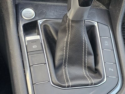 2023 Volkswagen Tiguan SE R-Line Black