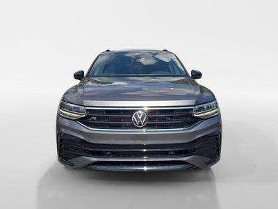 2023 Volkswagen Tiguan SE R-Line Black