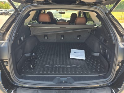 2022 Subaru Outback Touring