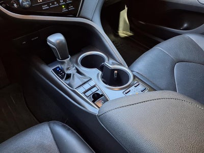 2022 Toyota Camry Hybrid Hybrid XLE