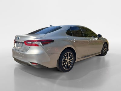 2022 Toyota Camry Hybrid Hybrid XLE