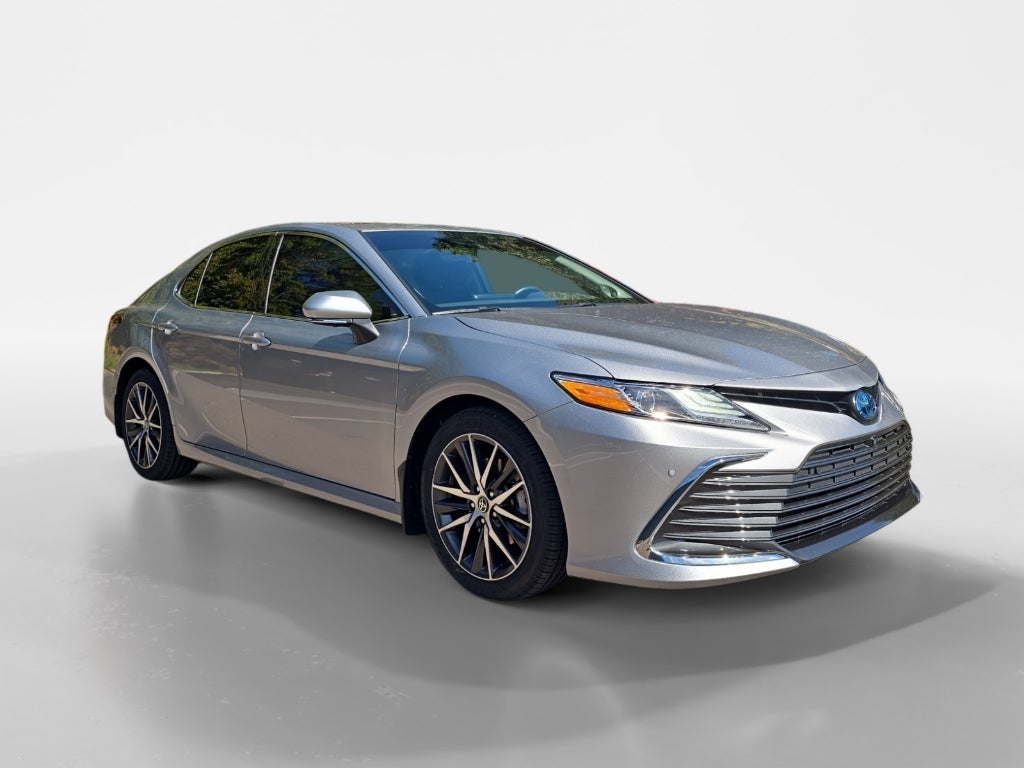 2022 Toyota Camry Hybrid Hybrid XLE