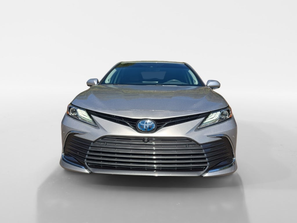 2022 Toyota Camry Hybrid Hybrid XLE