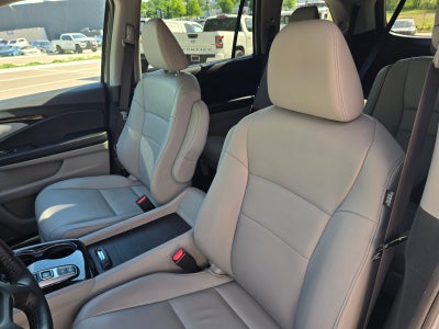 2021 Honda Pilot Touring 7-Passenger